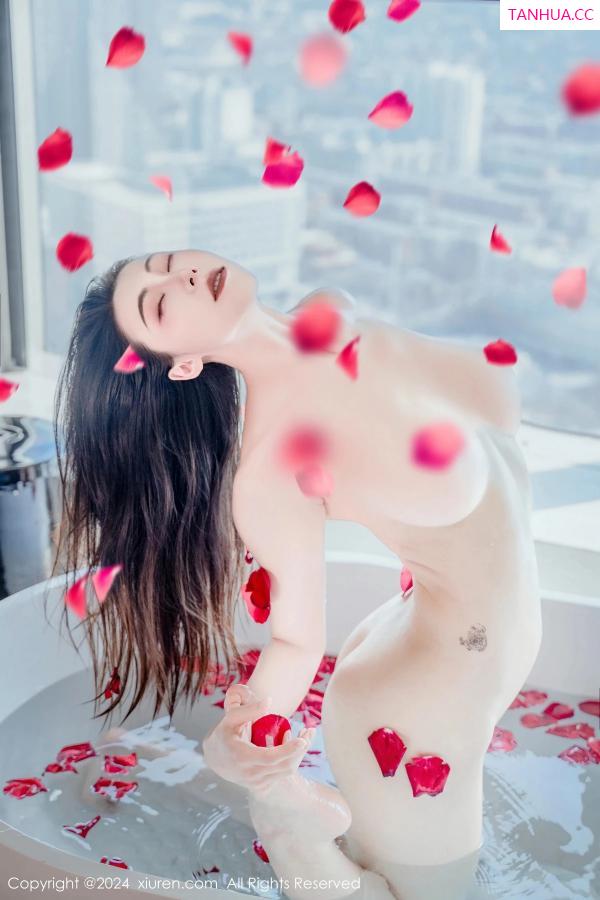   [XiuRen]高清写真图 2024.03.05 No.8175 瑜伽喵 新人美臀第63张图片